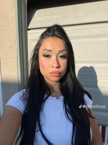 Lizzywurst leaked private photo uncensored HD quality