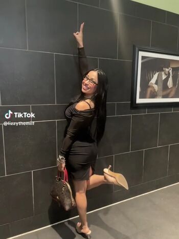 Lizzywurst leaked private photo uncensored HD quality