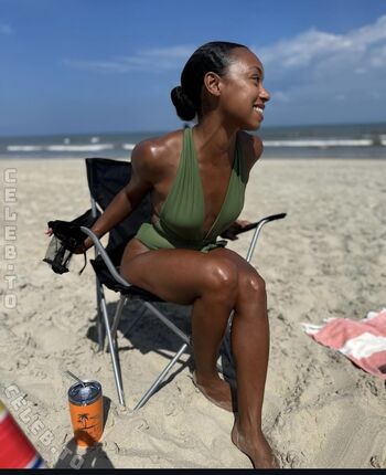 Logan browning page leaked private photo uncensored HD quality