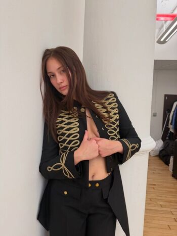 Lola tung leaked private photo uncensored HD quality