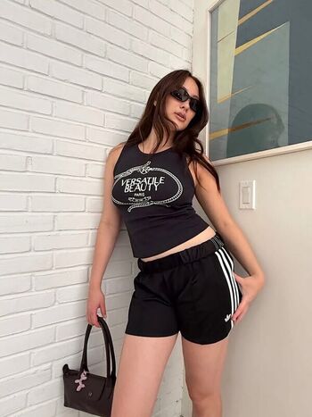 Lola tung leaked private photo uncensored HD quality