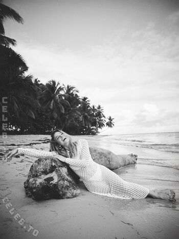 Lola weippert page leaked private photo uncensored HD quality