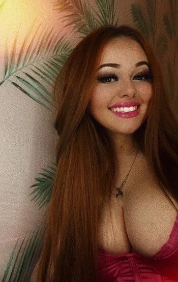 Louiselaingx page leaked private photo uncensored HD quality