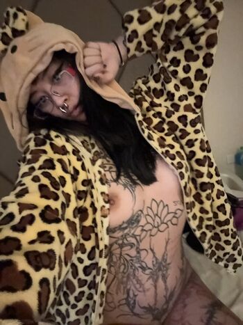 Lowpolygoon page leaked private photo uncensored HD quality