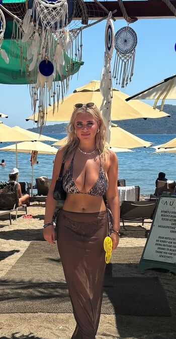 Lucie anderson leaked private photo uncensored HD quality