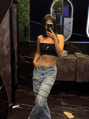 Luisa valencia page leaked private photo uncensored HD quality