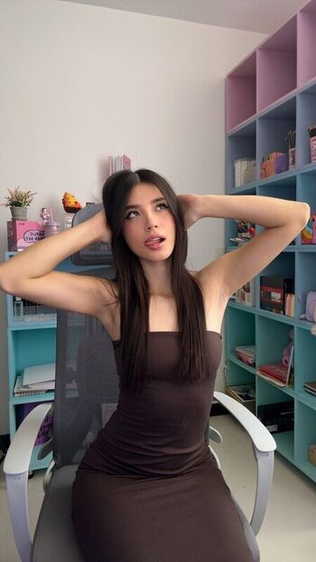 Luisa valencia page leaked private photo uncensored HD quality