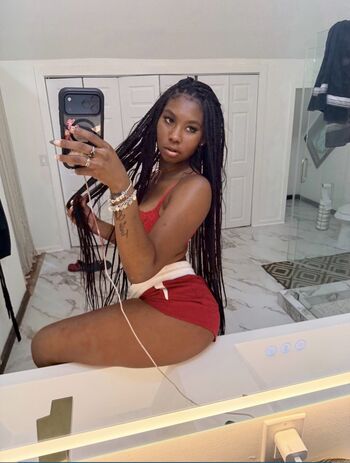 Lynn sznnn leaked private photo uncensored HD quality