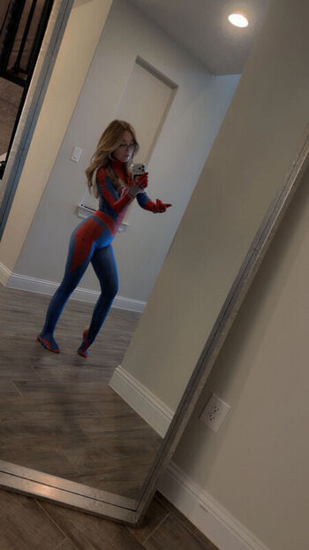 Lyssaurora page leaked private photo uncensored HD quality