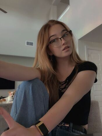 Lyssaurora page leaked private photo uncensored HD quality