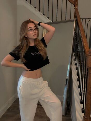 Lyssaurora page leaked private photo uncensored HD quality