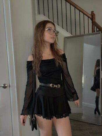 Lyssaurora page leaked private photo uncensored HD quality