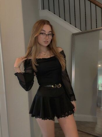 Lyssaurora page leaked private photo uncensored HD quality