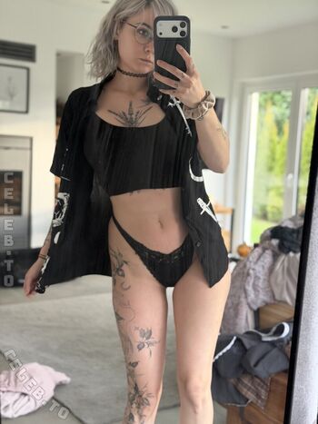 Macezayuri  page leaked private photo uncensored HD quality