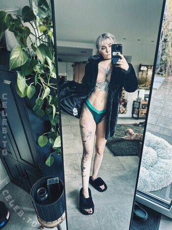 Macezayuri  page leaked private photo uncensored HD quality