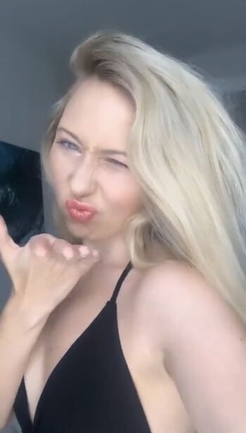 Maddimegan page leaked private photo uncensored HD quality