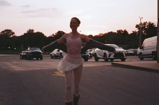 Madelaine petsch  page leaked private photo uncensored HD quality