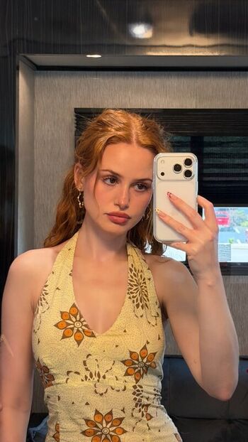 Madelaine petsch  page leaked private photo uncensored HD quality