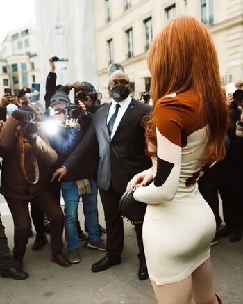 Madelaine petsch  page leaked private photo uncensored HD quality