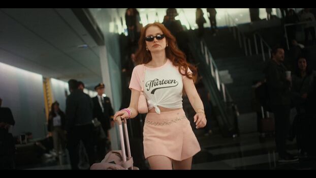 Madelaine petsch  page leaked private photo uncensored HD quality