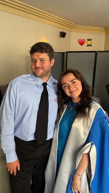 Maisie williams page leaked private photo uncensored HD quality