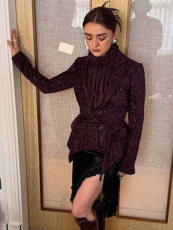 Maisie williams page leaked private photo uncensored HD quality