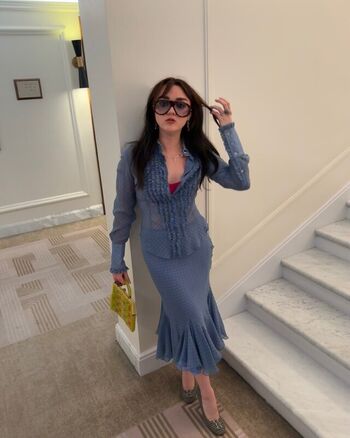 Maisie williams leaked private photo uncensored HD quality