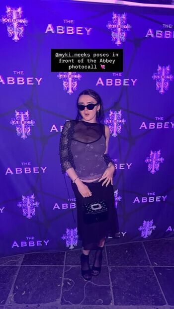 Maisie williams leaked private photo uncensored HD quality
