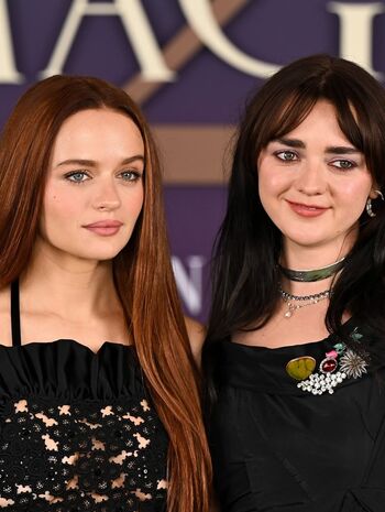 Maisie williams leaked private photo uncensored HD quality