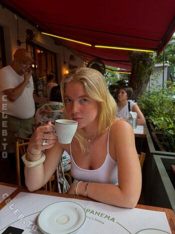 Majaaleonie leaked private photo uncensored HD quality