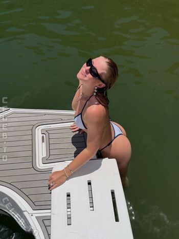 Majaaleonie leaked private photo uncensored HD quality