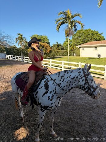 Malu trevejo  page leaked private photo uncensored HD quality