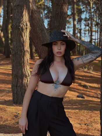 Manon nadolny leaked private photo uncensored HD quality