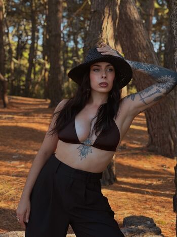 Manon nadolny leaked private photo uncensored HD quality