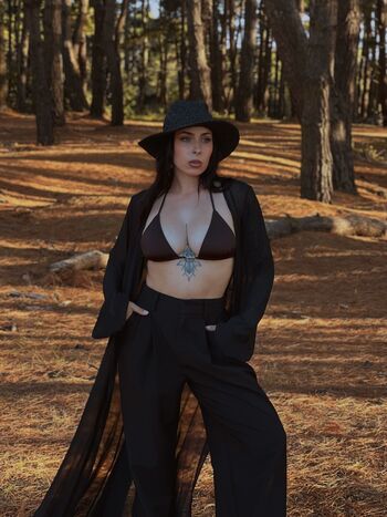 Manon nadolny leaked private photo uncensored HD quality