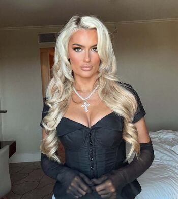 Mariah may  page leaked private photo uncensored HD quality