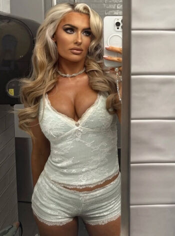 Mariah may leaked private photo uncensored HD quality