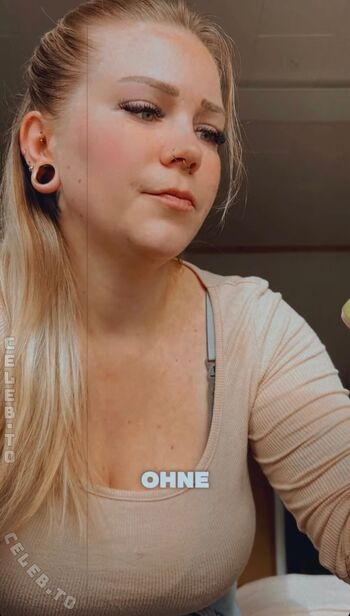 Marisacarry leaked private photo uncensored HD quality