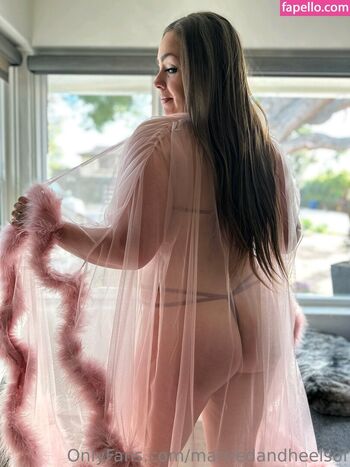 Marriedandheels page leaked private photo uncensored HD quality