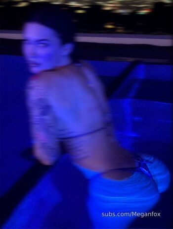 Megan fox  page leaked private photo uncensored HD quality