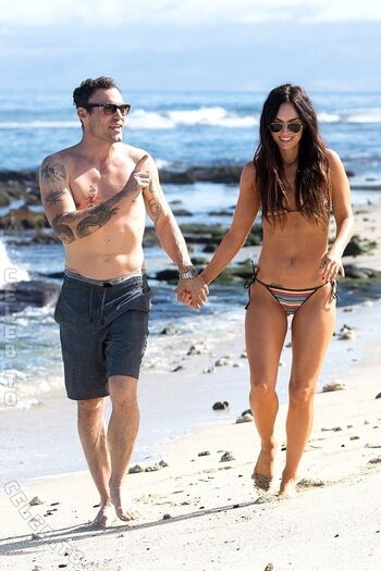 Megan fox  page leaked private photo uncensored HD quality