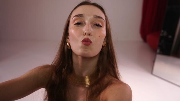 Meganmeow page leaked private photo uncensored HD quality
