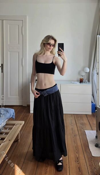 Merleperle leaked private photo uncensored HD quality