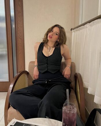 Meryem cabbaroglu page leaked private photo uncensored HD quality