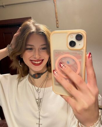 Meryem cabbaroglu page leaked private photo uncensored HD quality
