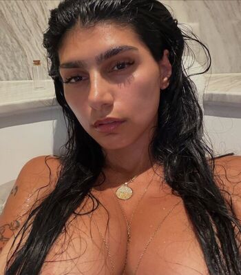 Mia khalifa leaked private photo uncensored HD quality