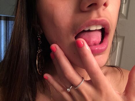 Mia khalifa  page leaked private photo uncensored HD quality