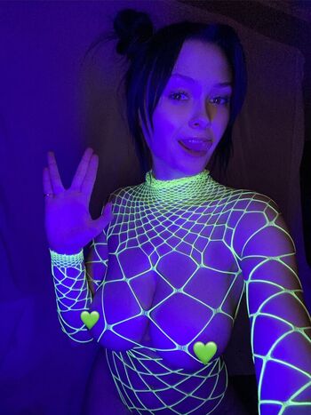 Michelleyroo leaked private photo uncensored HD quality