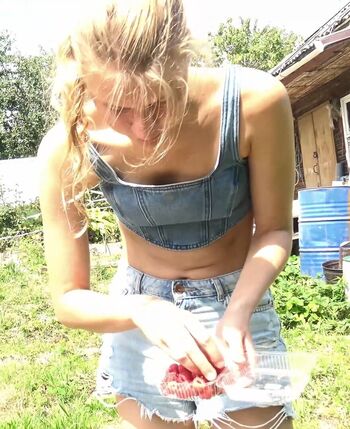 Milana rudnik page leaked private photo uncensored HD quality