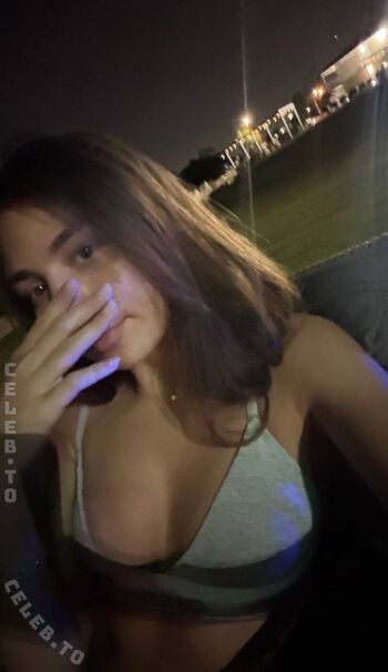 Minicaryn page leaked private photo uncensored HD quality